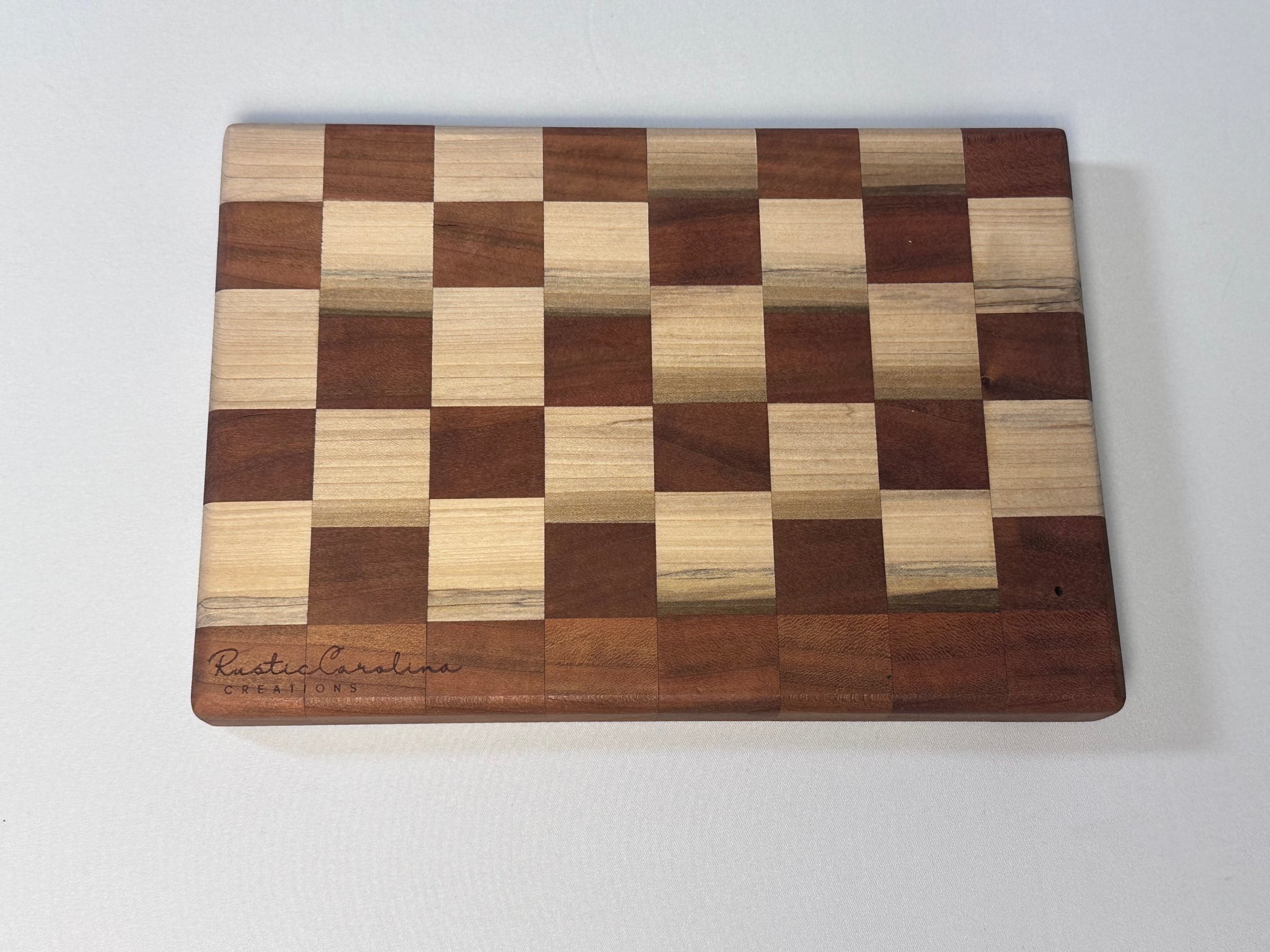Cherry & Maple checkered pattern